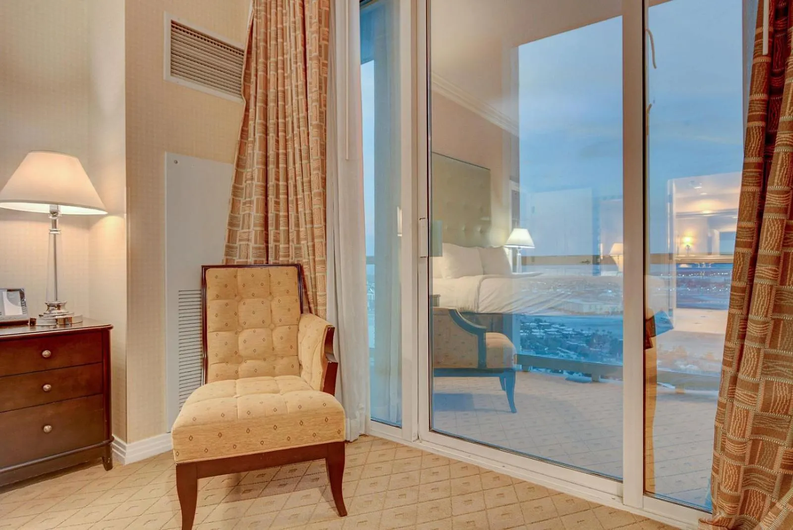Aparthotel Lumiere Suite At Mgm Signature Tower 1 Balcony Las Vegas